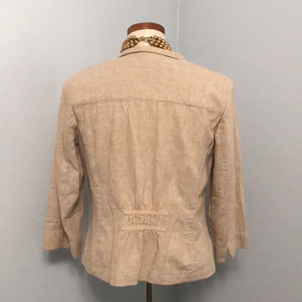 Talbots Petites cotton and linen blazer. - Picture 2 of 5